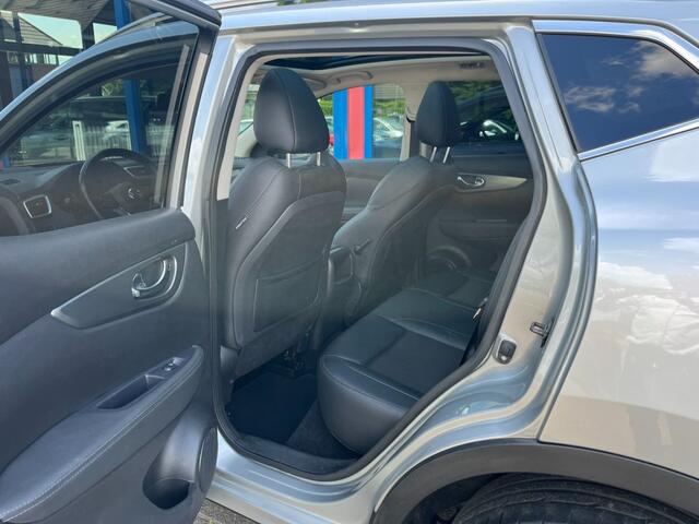 Nissan QASHQAI 1.3DiG-T 160pk Tekna Panodak Navi Carplay Led Airco(ECC)