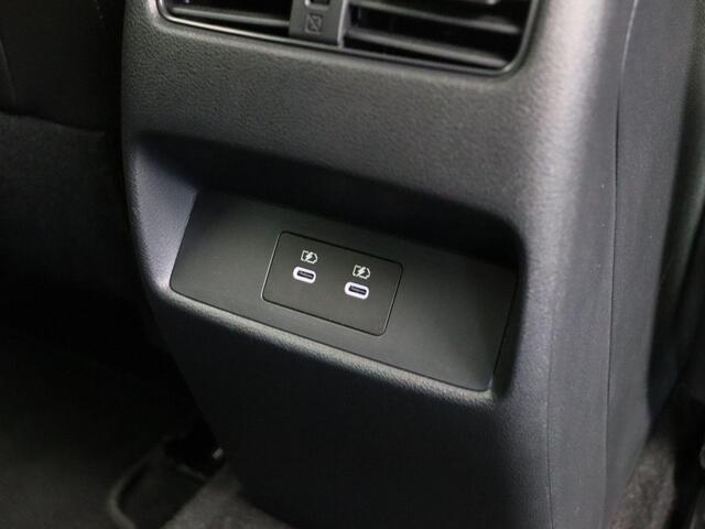 Nissan QASHQAI 158pk MHEV Xtronic N-Connecta | Panoramadak | Stoel, Stuur en voorruitverwarming | Rondomzicht Camera |