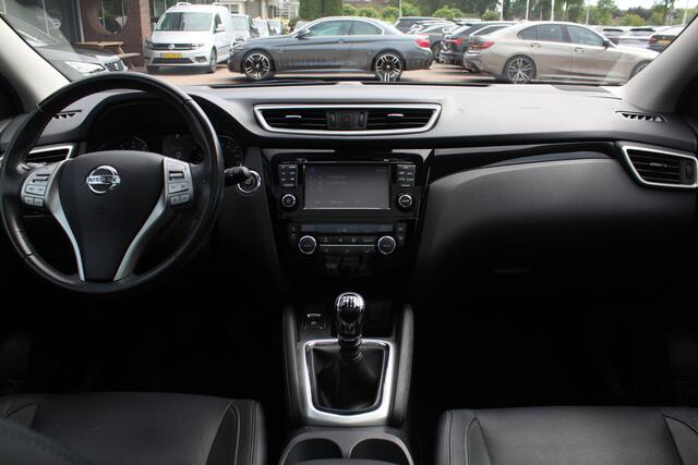 Nissan QASHQAI 1.6 Tekna / Trekhaak / Panoramadak / 360Camera / Leder / Navigatie / Keyless / Dodehoek / Cruise Control / 19'' / Stoelverwarming