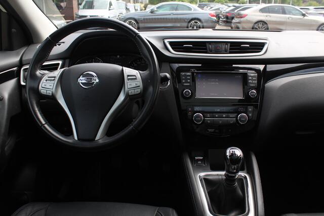 Nissan QASHQAI 1.6 Tekna / Trekhaak / Panoramadak / 360Camera / Leder / Navigatie / Keyless / Dodehoek / Cruise Control / 19'' / Stoelverwarming