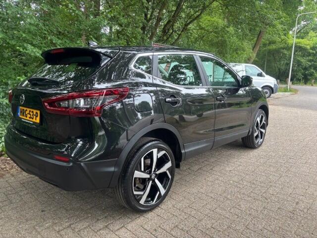 Nissan QASHQAI 1.3 DIG-T DESIGN **19inch//Camera/DAB//Carplay**