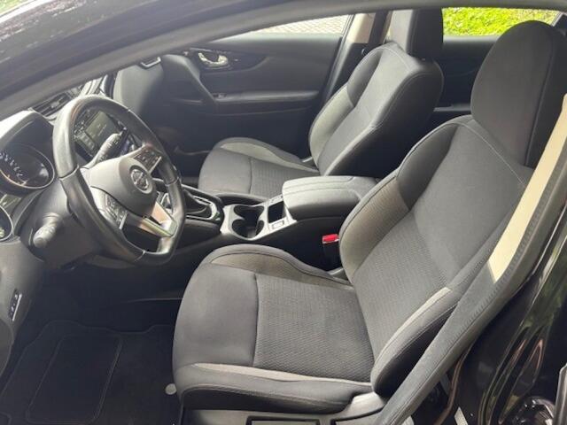 Nissan QASHQAI 1.3 DIG-T DESIGN **19inch//Camera/DAB//Carplay**