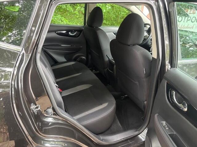 Nissan QASHQAI 1.3 DIG-T DESIGN **19inch//Camera/DAB//Carplay**