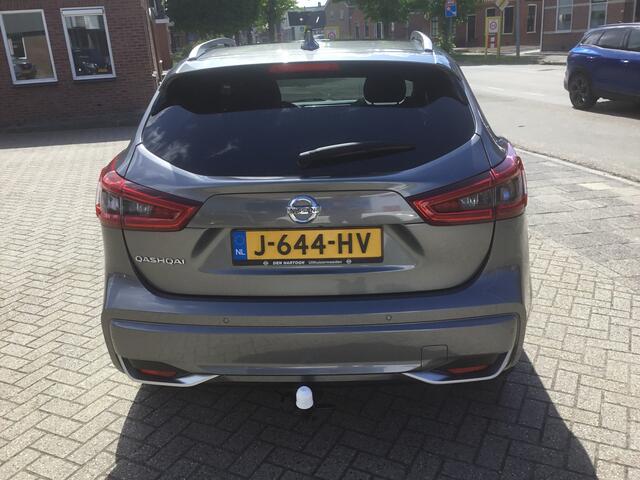 Nissan QASHQAI 1.3 DIG-T 160 Tekna + Dynamic Pack