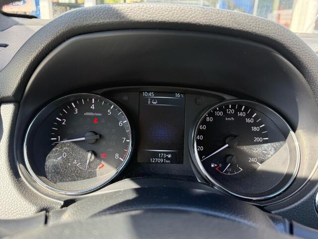 Nissan QASHQAI 1.2 N-Vision 115pk Trekhaak | Panoramadak | 360 graden Camera's | Stoelverwarming | Navigatie | Bluetooth