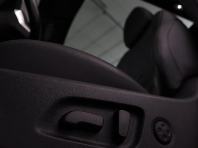 Nissan QASHQAI 1.2 Tekna+ | Panoramadak | Leder | Stoelverwarming | 360 camera | Memory | Full LED | BOSE Sound | Navigatie | Dodehoek detectie
