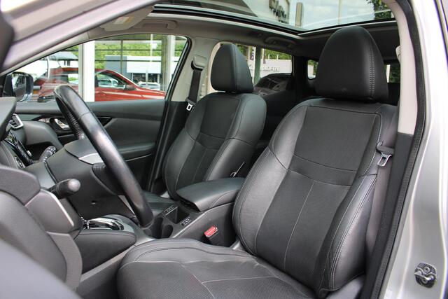 Nissan QASHQAI 1.2 Tekna Afneembare Trekhaak | All season banden | Panoramadak | Automaat