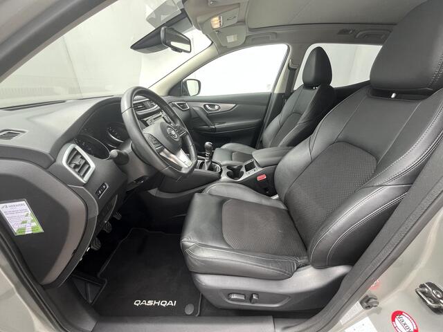 Nissan QASHQAI 1.3 DIG-T Tekna / 100% Dealeronderhouden / Panorama-dak / 360° Camera / Voorruit- en Stoelverwarming voor / Keyless Entry & Start / Apple Carplay & Android Auto / Cruise- en Climate Control / Navigatie full map /