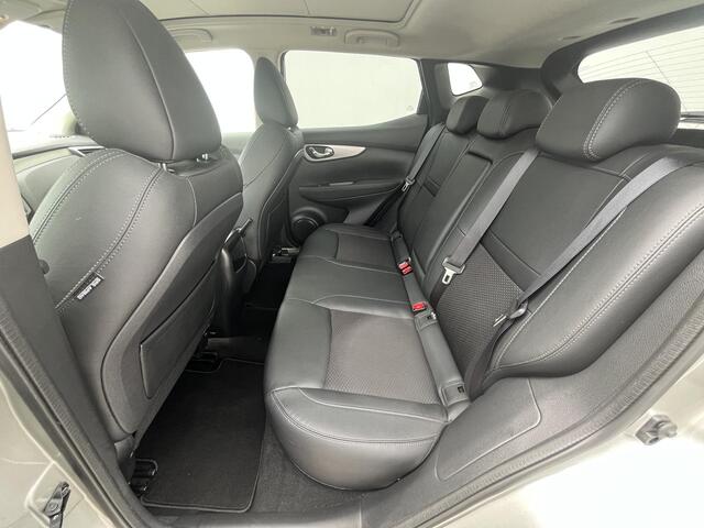 Nissan QASHQAI 1.3 DIG-T Tekna / 100% Dealeronderhouden / Panorama-dak / 360° Camera / Voorruit- en Stoelverwarming voor / Keyless Entry & Start / Apple Carplay & Android Auto / Cruise- en Climate Control / Navigatie full map /