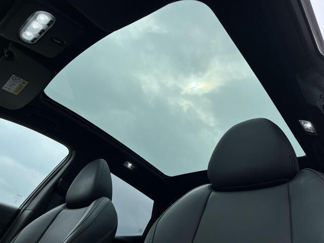 Nissan QASHQAI 1.3 DIG-T Tekna + / Panorama-dak / Apple Carplay & Android Auto / 360° Camera / Keyless Entry & Start / Voorruit- en Stoelverwarming voor / Navigatie full map / Geheugen-set bestuurdersstoel / Bose Premium Audio / Parkeersensoren voor en achter /