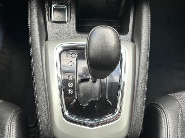 Nissan QASHQAI 1.2 N-Vision Automaat /Panoramadak