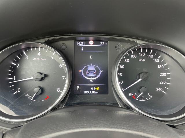 Nissan QASHQAI 1.2 N-Connecta Automaat Navigatie, Panoramadak, Leder, 360 Camera, 18" Lm, Cruisecontrol, Climate Control,
