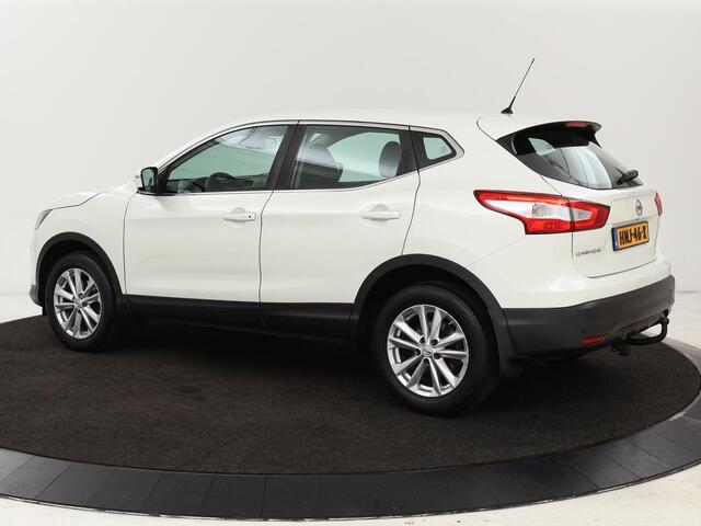 Nissan QASHQAI 1.2 Acenta | Stoelverwarming | Trekhaak | Camera | Navigatie | Climate control | Cruise control | Bluetooth