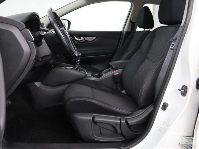 Nissan QASHQAI 1.2 Acenta | Stoelverwarming | Trekhaak | Camera | Navigatie | Climate control | Cruise control | Bluetooth