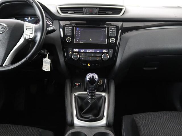 Nissan QASHQAI 1.2 Acenta | Stoelverwarming | Trekhaak | Camera | Navigatie | Climate control | Cruise control | Bluetooth