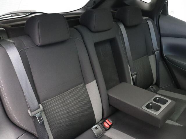 Nissan QASHQAI 140pk DIG-T N-Connecta | Panoramadak | 360 Graden Camera | Key-Less Entry | Cruise Control | Navigatie | Trekhaak |