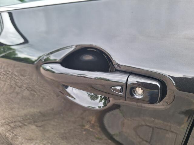 Nissan QASHQAI 1.2 N-Vision Panorama/360 camera / clima / enz.....