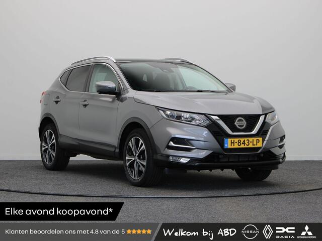 Nissan QASHQAI 1.2 N-Connecta | Panoramisch vast glazen dak | 360 graden camera | Trekhaak | Gescheiden climate control |