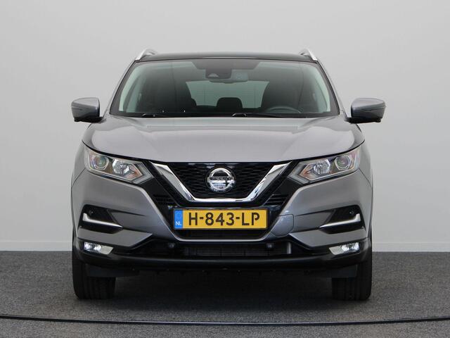 Nissan QASHQAI 1.2 N-Connecta | Panoramisch vast glazen dak | 360 graden camera | Trekhaak | Gescheiden climate control |