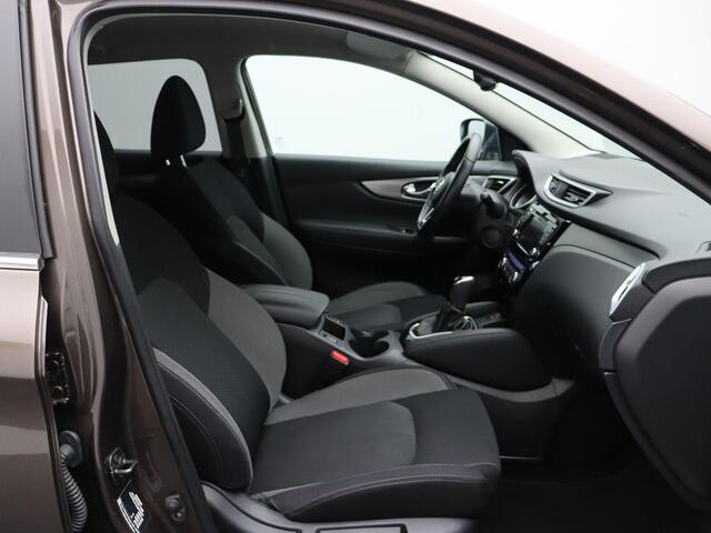 Nissan QASHQAI 158pk DIG-T N-Connecta | Stoelverwarming | Rondom zicht camera | Automaat | Climate control