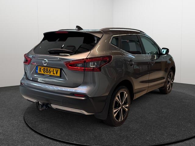 Nissan QASHQAI 1.3 DIG-T Tekna | lage km stand | Panoramisch dak | Navigatie | Trekhaak| stoelverwarming |