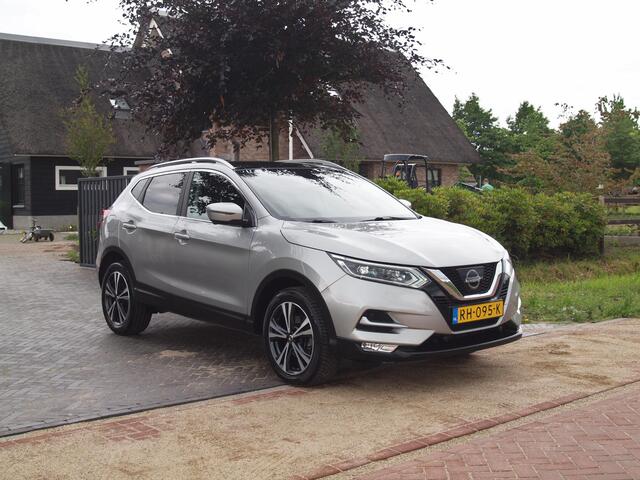 Nissan QASHQAI 1.2 N-Connecta | 360 Camera | DAB | Cruise Control | Trekhaak | Glazen dak |