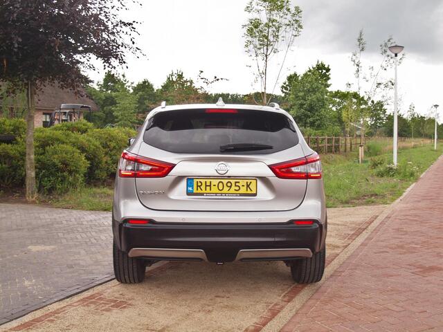 Nissan QASHQAI 1.2 N-Connecta | 360 Camera | DAB | Cruise Control | Trekhaak | Glazen dak |