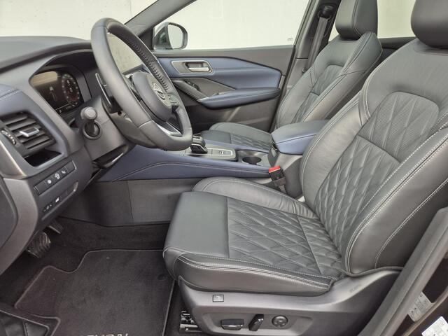 Nissan QASHQAI 1.3 MHEV Xtronic Tekna Plus Automaat / Cold pack / HUD / Trekgewicht 1800 kg / Panoramadak / Stuur- en stoelverwarming / Elektrische achterklep / Rondomzicht camera / Adaptief cruise control /