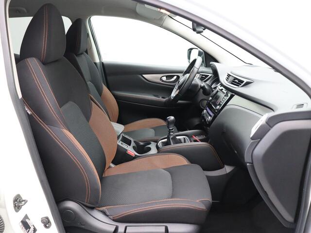 Nissan QASHQAI 140pk DIG-T N-Motion | Stoelverwarming | 19'' Velgen | Navi | Cruise | Rondomzicht Camera |