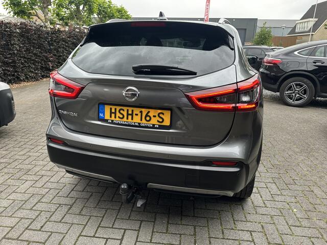 Nissan QASHQAI NISSAN conecta 360 camera trekhaak clima stolel verwarming lederstoelen enz