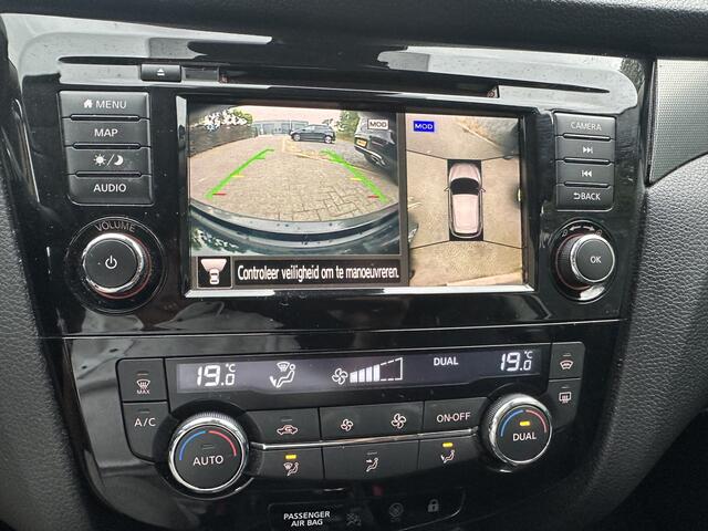 Nissan QASHQAI NISSAN conecta 360 camera trekhaak clima stolel verwarming lederstoelen enz