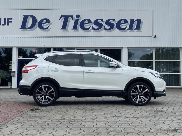Nissan QASHQAI 1.2 Tekna 116PK Pano, Trekhaak, Cruise, Navi, Rijklaar met beurt & garantie!