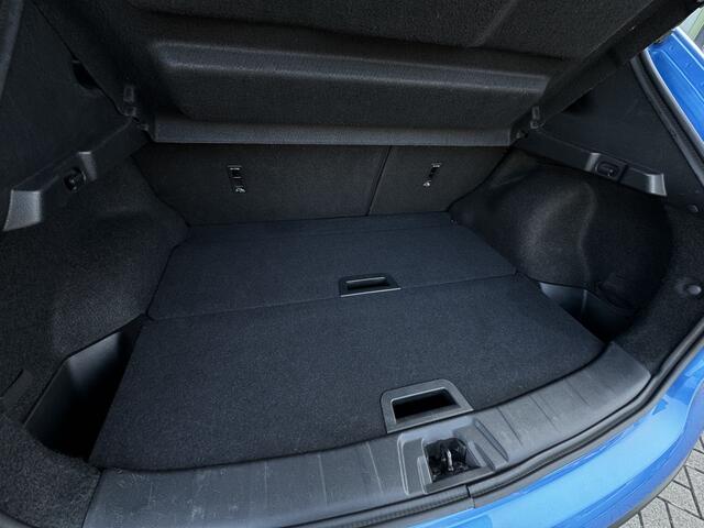 Nissan QASHQAI 1.2 N-Connecta | Navigatie | 360° camera | 18" velgen