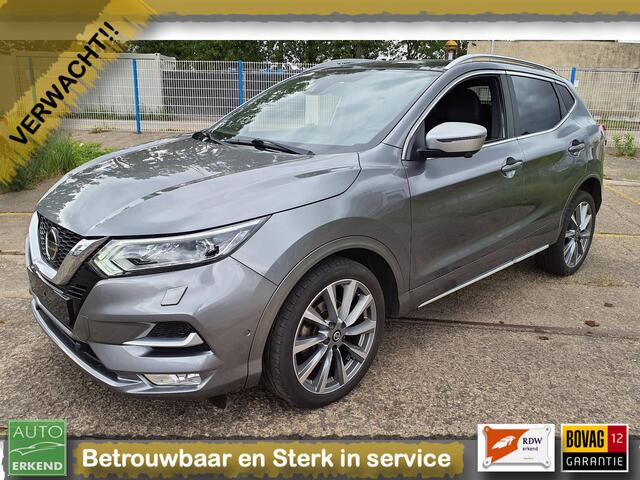Nissan QASHQAI 1.3 DIG-T Tekna +