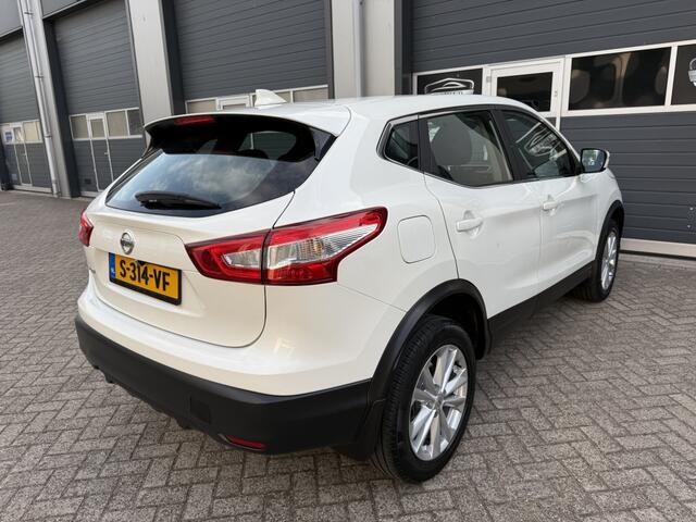 Nissan QASHQAI DIG-T Tekna 2.0 Automaat Camera Cruise Clima 17" lichtmetaal PDC