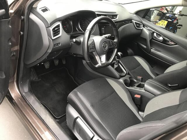Nissan QASHQAI 1.3 DIG-T Business Edition Trekhaak Pano dak