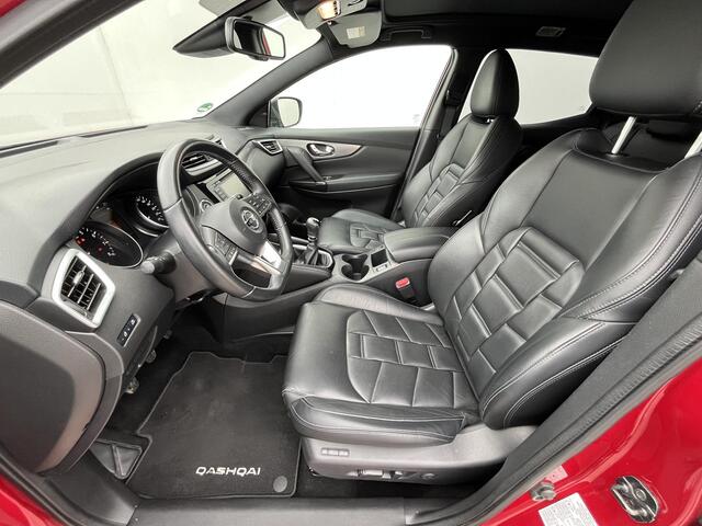 Nissan QASHQAI 1.3 DIG-T Tekna + / Afneembare Trekhaak (Trekgewicht 1.300kg) / Panorama-dak / 360° Camera / Adaptieve Cruise Control / Verwarmde voorstoelen / Apple Carplay & Android Auto / Keyless Entry & Start / Navigatie full map / Bose Premium Audio / Bestuurdersst