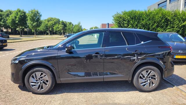 Nissan QASHQAI 1.3 MHEV Visia PANORAMADAK