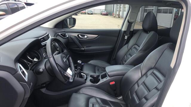 Nissan QASHQAI 1.3 DIG-T Premium Edition | Panoramadak | 360º Camera | Lederen bekleding |