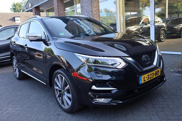 Nissan QASHQAI 1.3 DIG-T Tekna + LEER 360-CAMERA CARPLAY TREKH-AFN. PANO DAB BOSE RUIT+STOELVERW. MEMORY 19"LMV ZWARTE-HEMEL ACC ENZ!