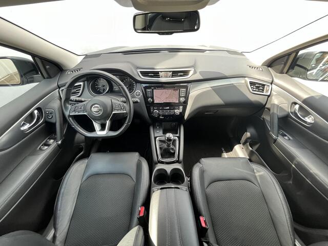 Nissan QASHQAI 1.3 DIG-T Tekna / Afneembare Trekhaak (Trekgewicht 1.300kg) / Panoramadak / 360° Camera / Adaptieve Cruise Control / Keyless Entry & Start / Verwarmde- Voorstoelen en Voorruit / Navigatie full map / Apple Carplay & Android Auto / Elektrisch Verstelbare Be