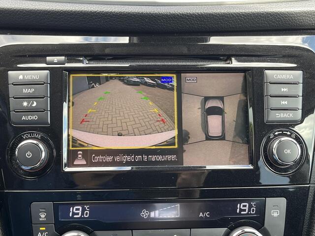 Nissan QASHQAI 1.3 DIG-T N-Connecta Automaat / Trekhaak (Trekgewicht 1.500kg ) / Panoramadak / 360° Camera / Apple Carplay & Android Auto / Navigatie full map / Cruise- en Climate Control / Keyless Entry & Start /