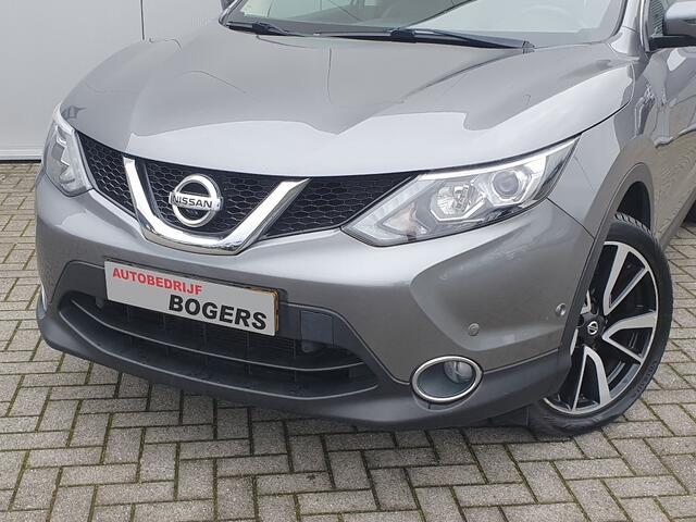 Nissan QASHQAI 1.2 DIG-T Tekna + Glass Roof 360-Camera, PDC V+A, Lederen Bekleding, 19"l.m. velgen