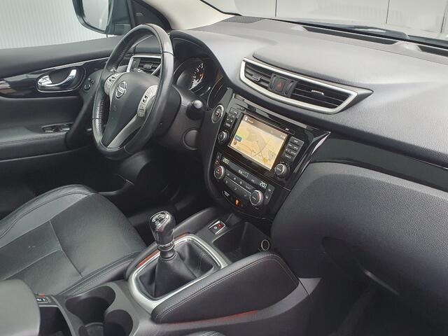 Nissan QASHQAI 1.2 DIG-T Tekna + Glass Roof 360-Camera, PDC V+A, Lederen Bekleding, 19"l.m. velgen