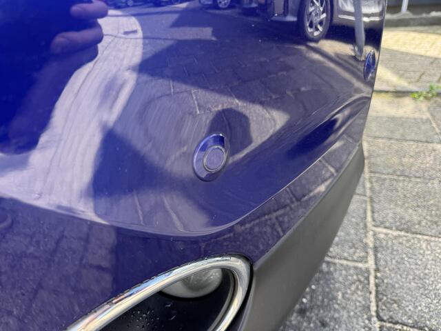 Nissan QASHQAI 1.6 Tekna | Dealeronderhouden | Eerste Eigenaar | Panoramadak | Lederen Bekleding | 19 Inch | Enz...