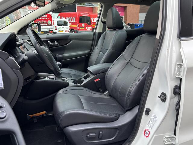 Nissan QASHQAI 1.6 Tekna *1500kg Trekgewicht! | Panoramadak | Leder | Stoelverwarming | Navigatie | 360° Camera| LED Koplampen | Dodehoek | Rijklaarprijs!