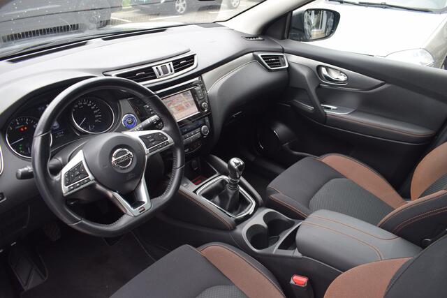 Nissan QASHQAI 1.3 DIG-T Tekna Panoramadak 360 Camera PDC Climate Cruise