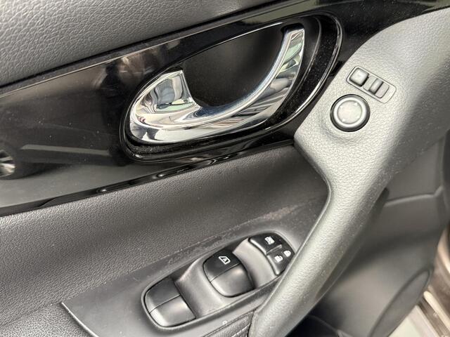 Nissan QASHQAI 1.2 Tekna , Full Option, Trekhaak, Panoramadak!