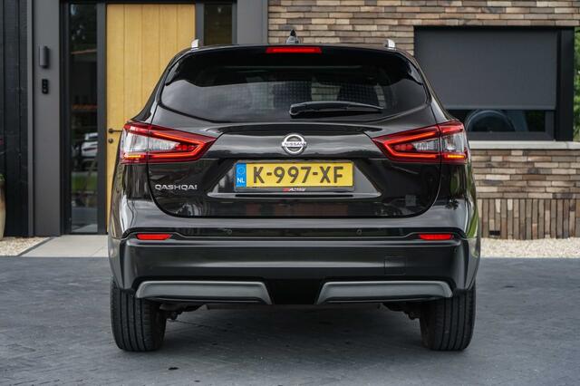 Nissan QASHQAI 1.3 DIG-T 160PK N-Connecta Automaat/Pano/360
