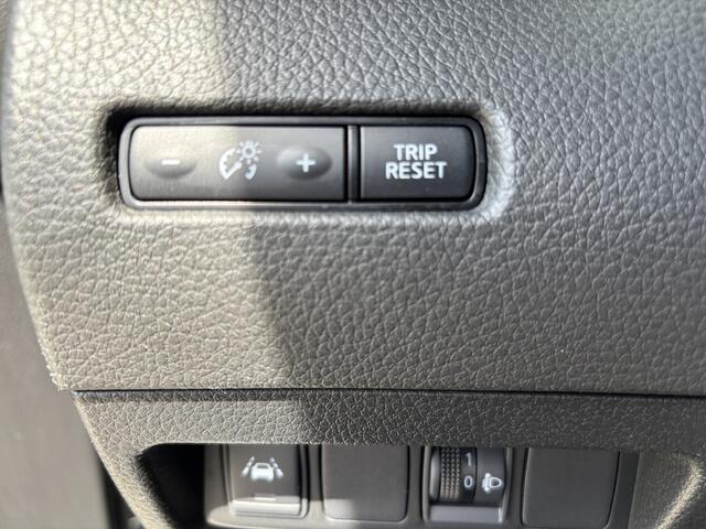 Nissan QASHQAI 1.3 DIG-T N-Connecta | Trekhaak | Navigatie | 360° Camera | Cruise Control | Panoramadak |